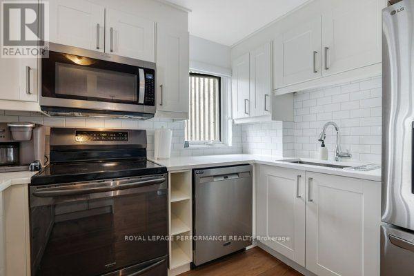 703 - 1081 Ambleside Drive