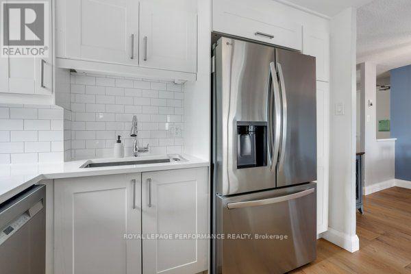 703 - 1081 Ambleside Drive
