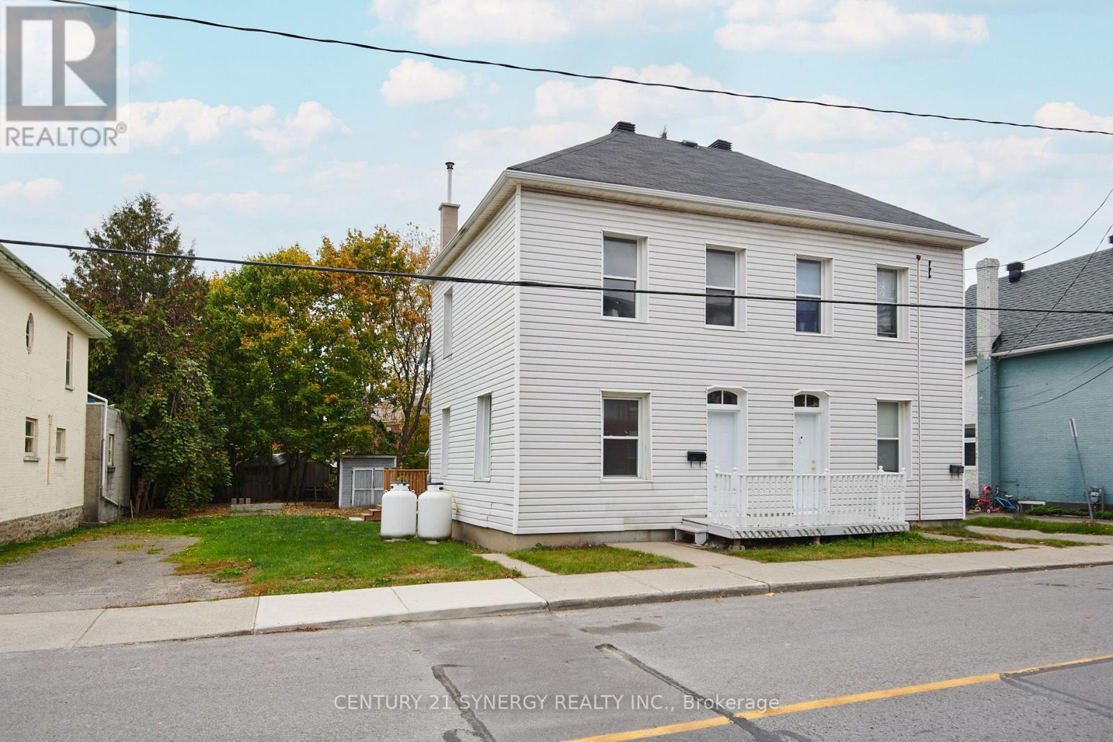 154-156 BECKWITH STREET N, Smiths Falls — photo 4