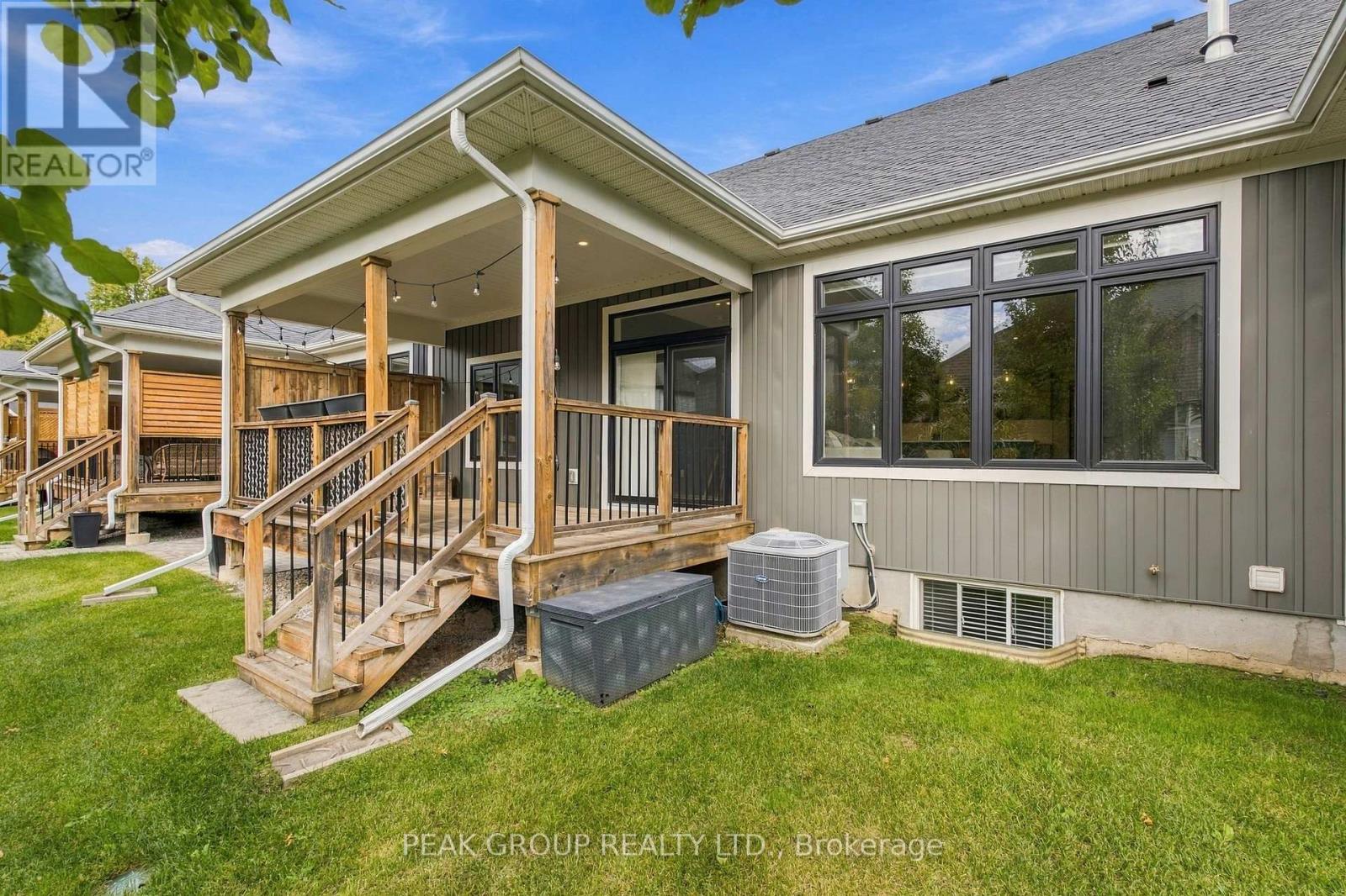 #19 9245 SHOVELLER DRIVE - 39