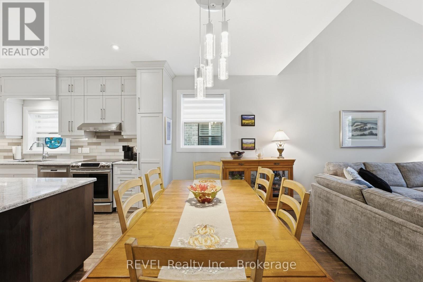 15 - 1126 SWAN STREET, North Dumfries — photo 9