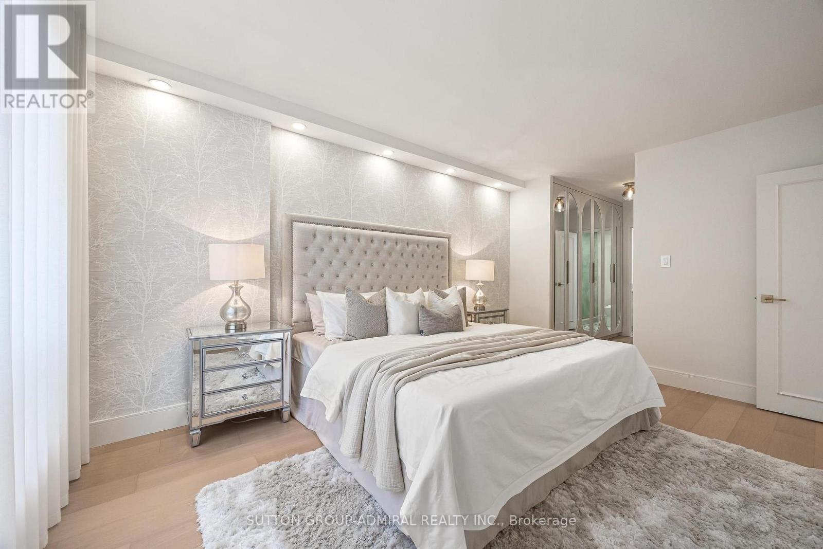 #407 350 LONSDALE ROAD - 13