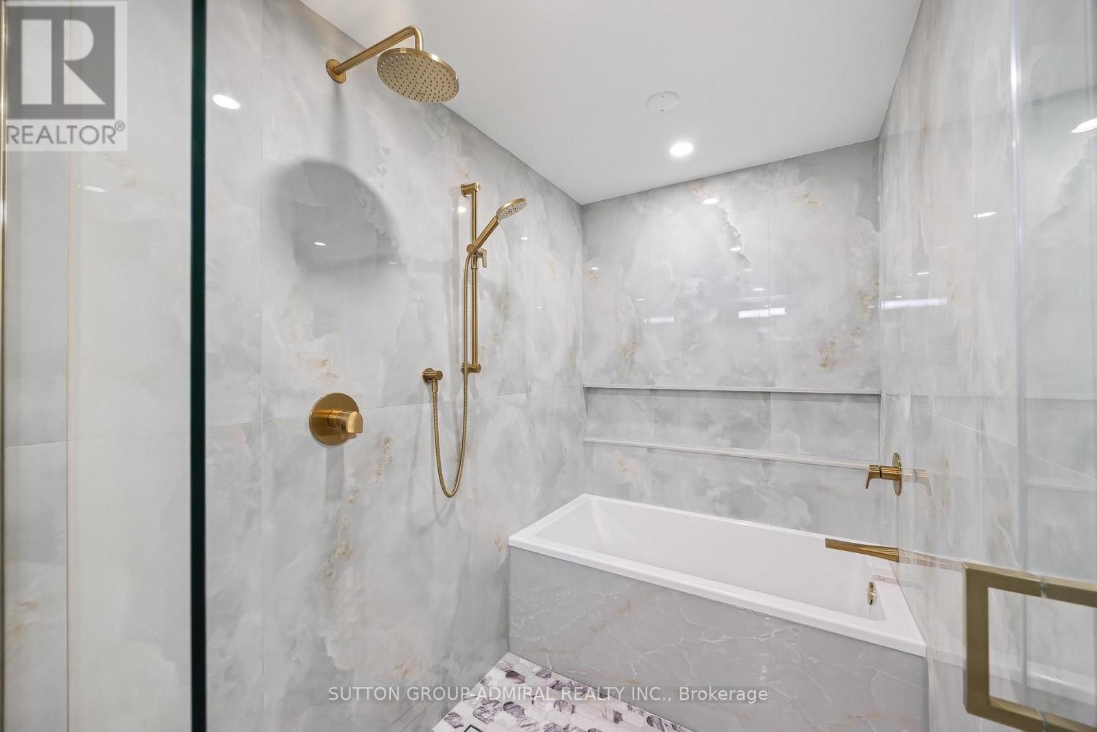 #407 350 LONSDALE ROAD - 16