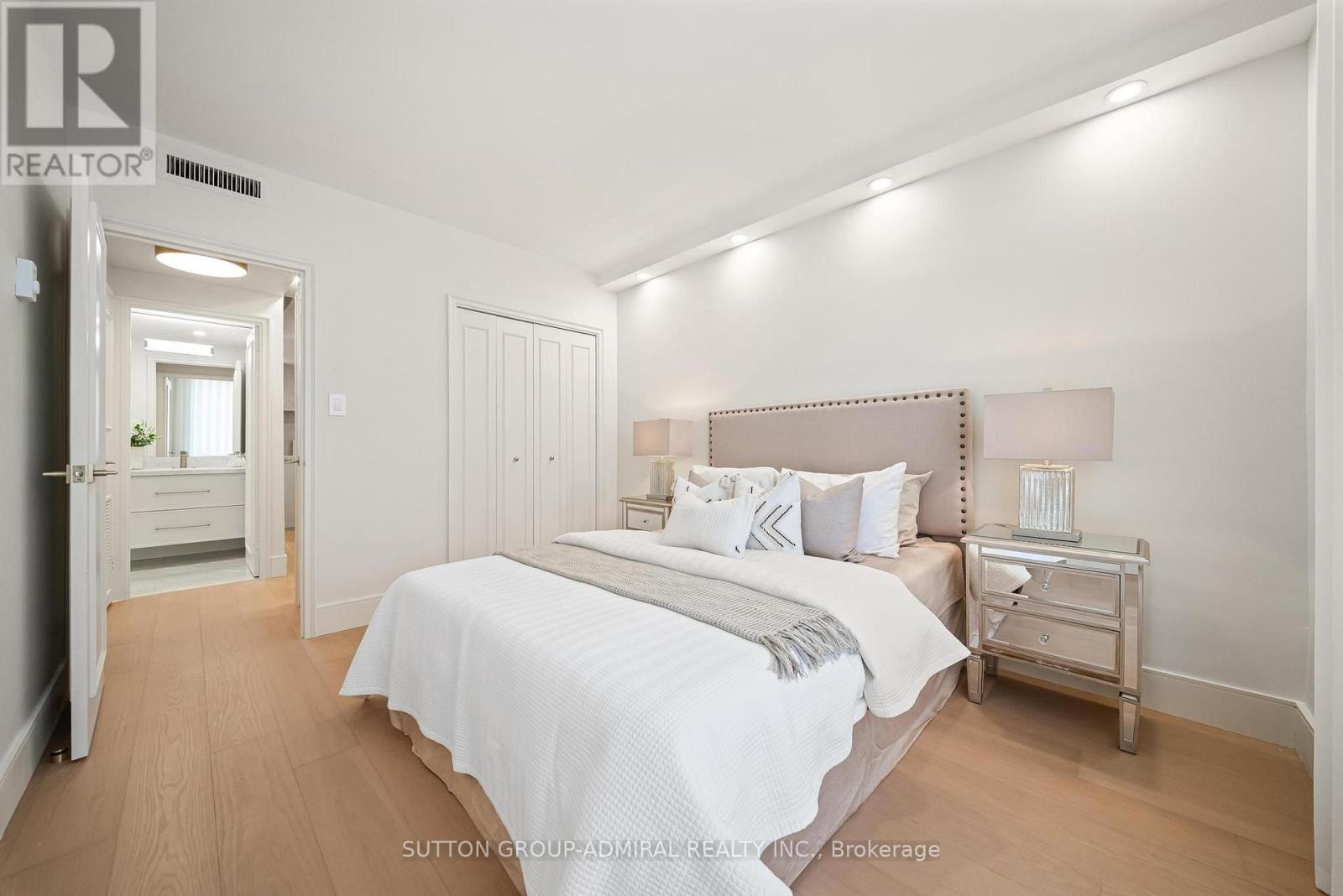 407- 350 Lonsdale Road, Toronto, ON photo 18