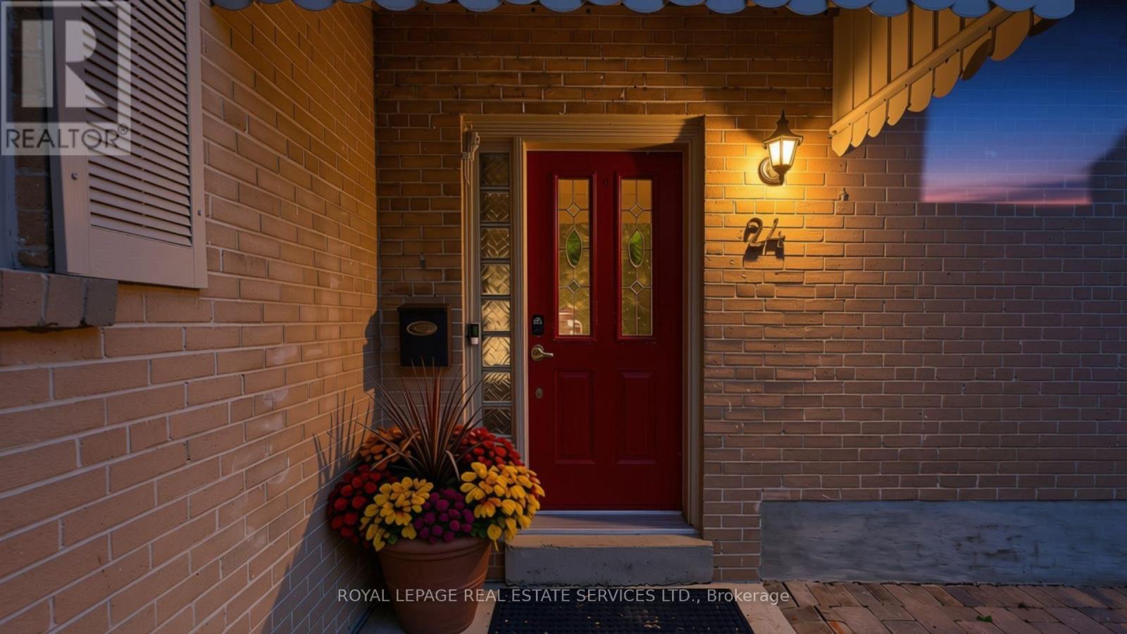 24 Burleigh Heights Drive, Toronto, ON photo 5