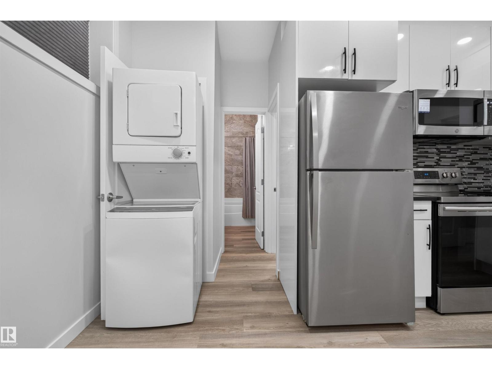 9314 107A AV NW - 23
