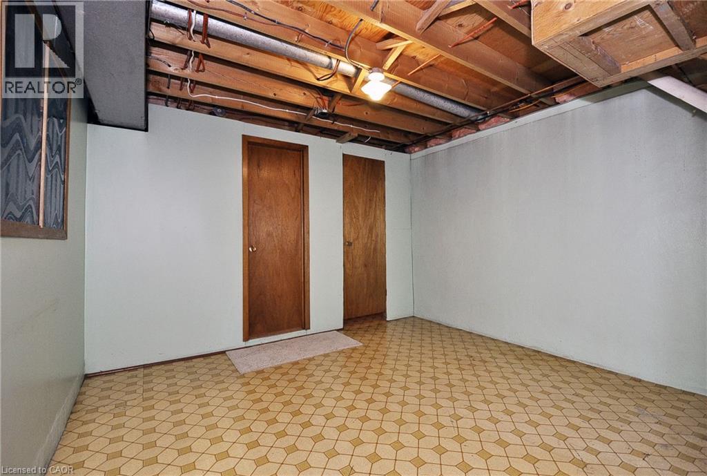 113 First Avenue West — photo 18