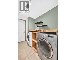 26 Firdale Close, Sylvan Lake, AB T4S2M1 Photo 22