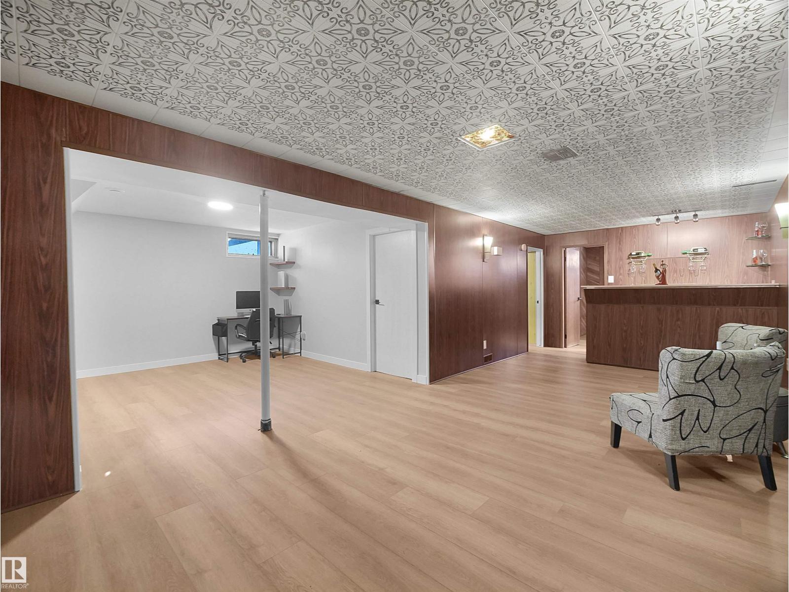 53 Raven Drive, photo 36