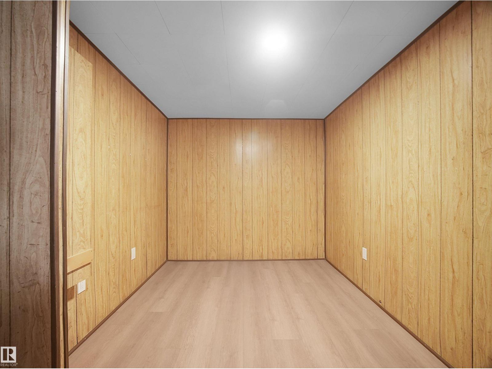 53 Raven Drive, photo 44