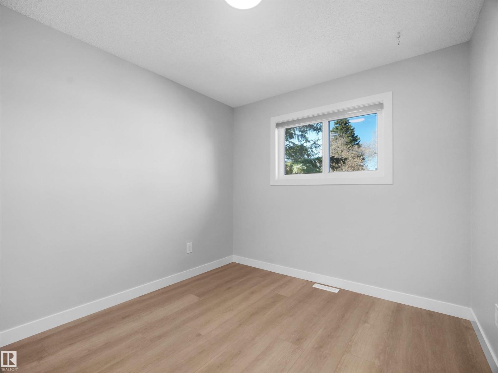 53 Raven Drive, photo 34