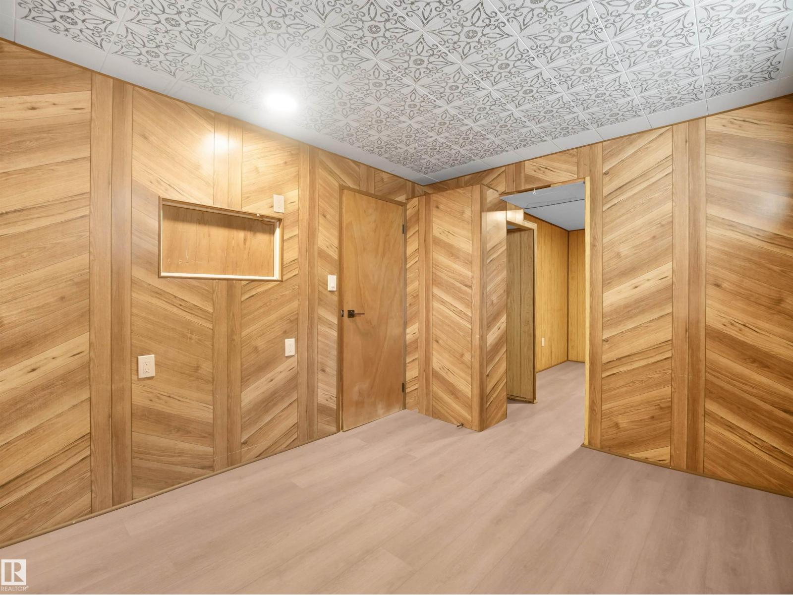 53 Raven Drive, photo 43