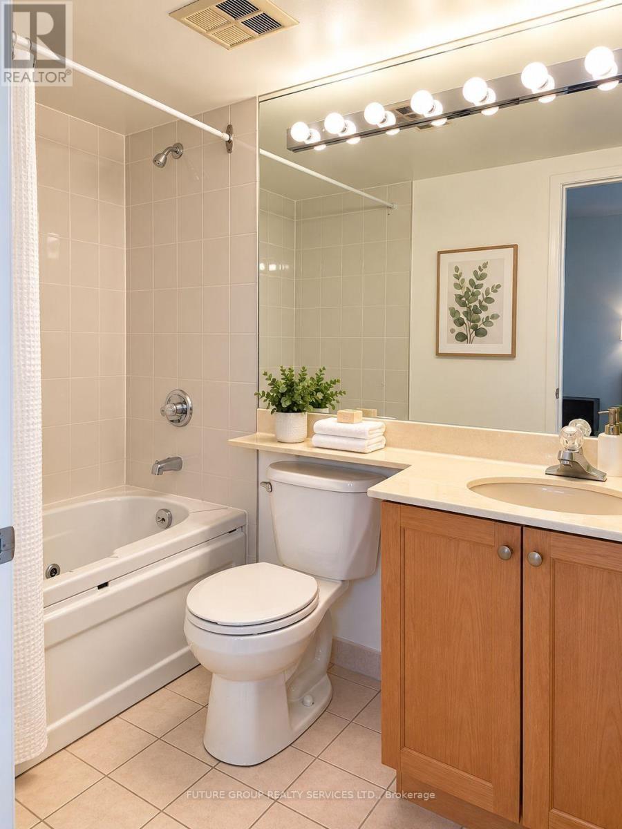 55 Elm Drive West — photo 7