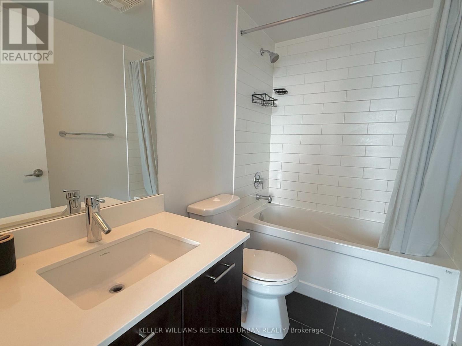 2212 Lakeshore Boulevard West — photo 20
