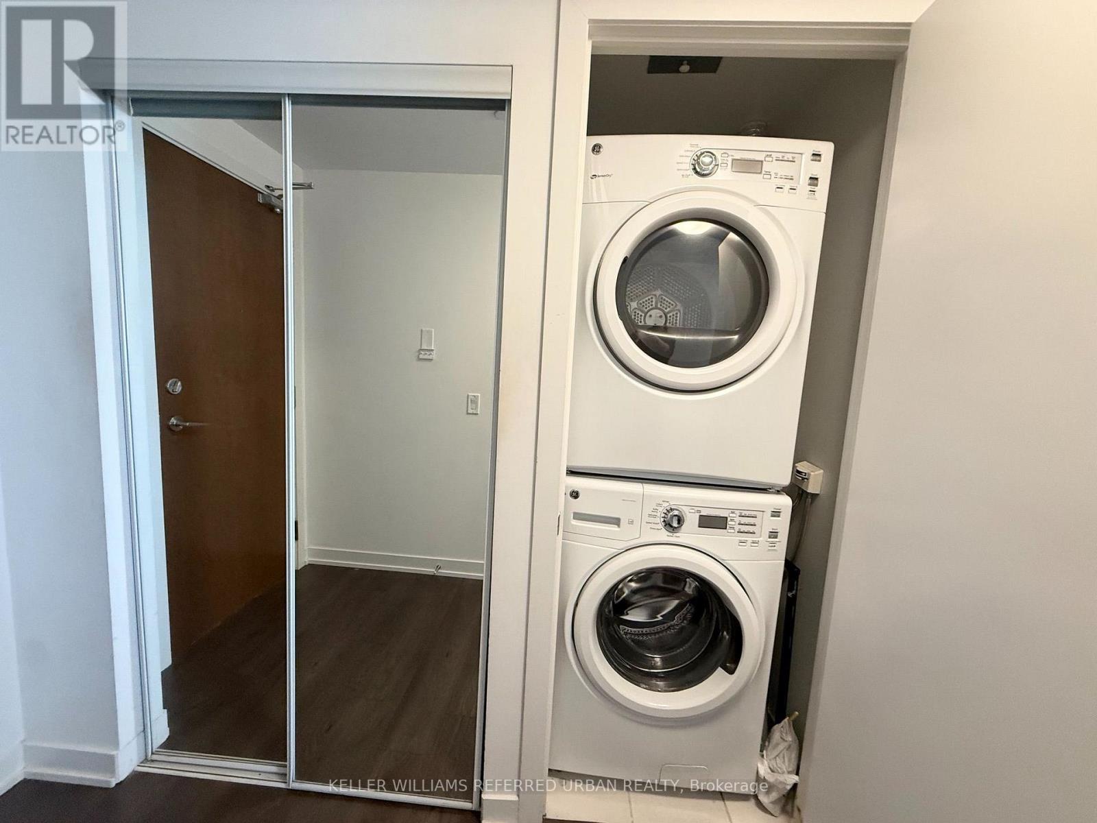 1903 - 2212 LAKESHORE BOULEVARD W, Toronto (Mimico) — photo 3