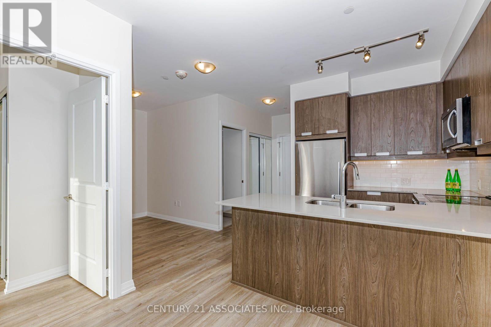 208 - 65 WATERGARDEN DRIVE, Mississauga (Hurontario) — photo 11