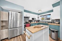 2 Dampsy Crescent, Winnipeg, MB R2K3M7 Photo 11