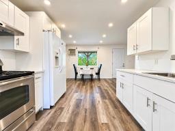 107 1st Street Sw, Altona, MB R0G0B0 Photo 10