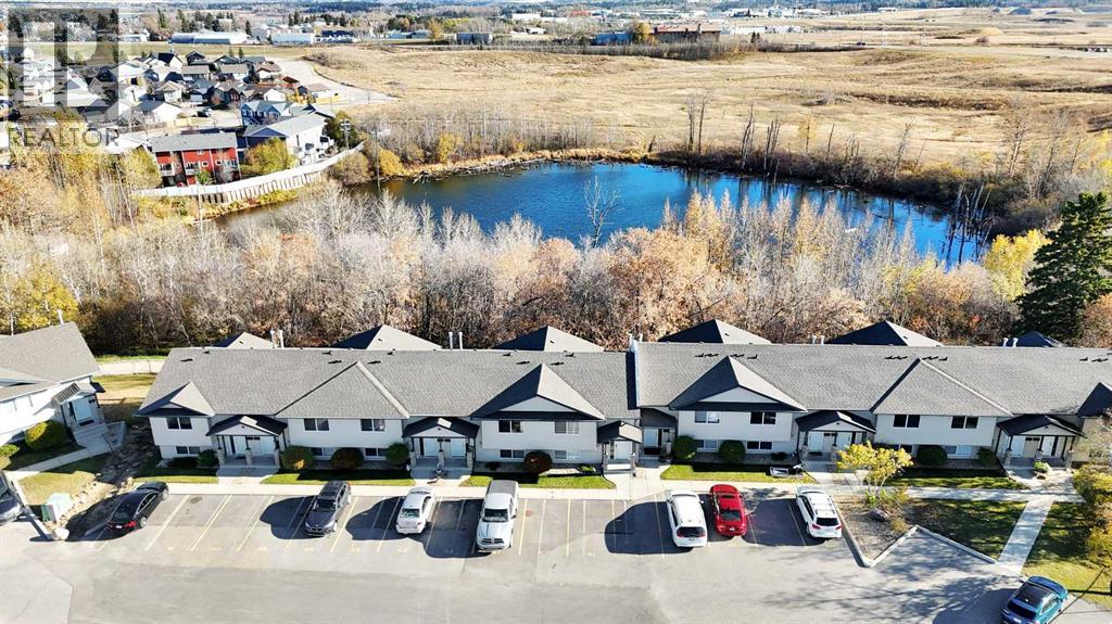 Listing photo – 57 Leung Place, Blackfalds