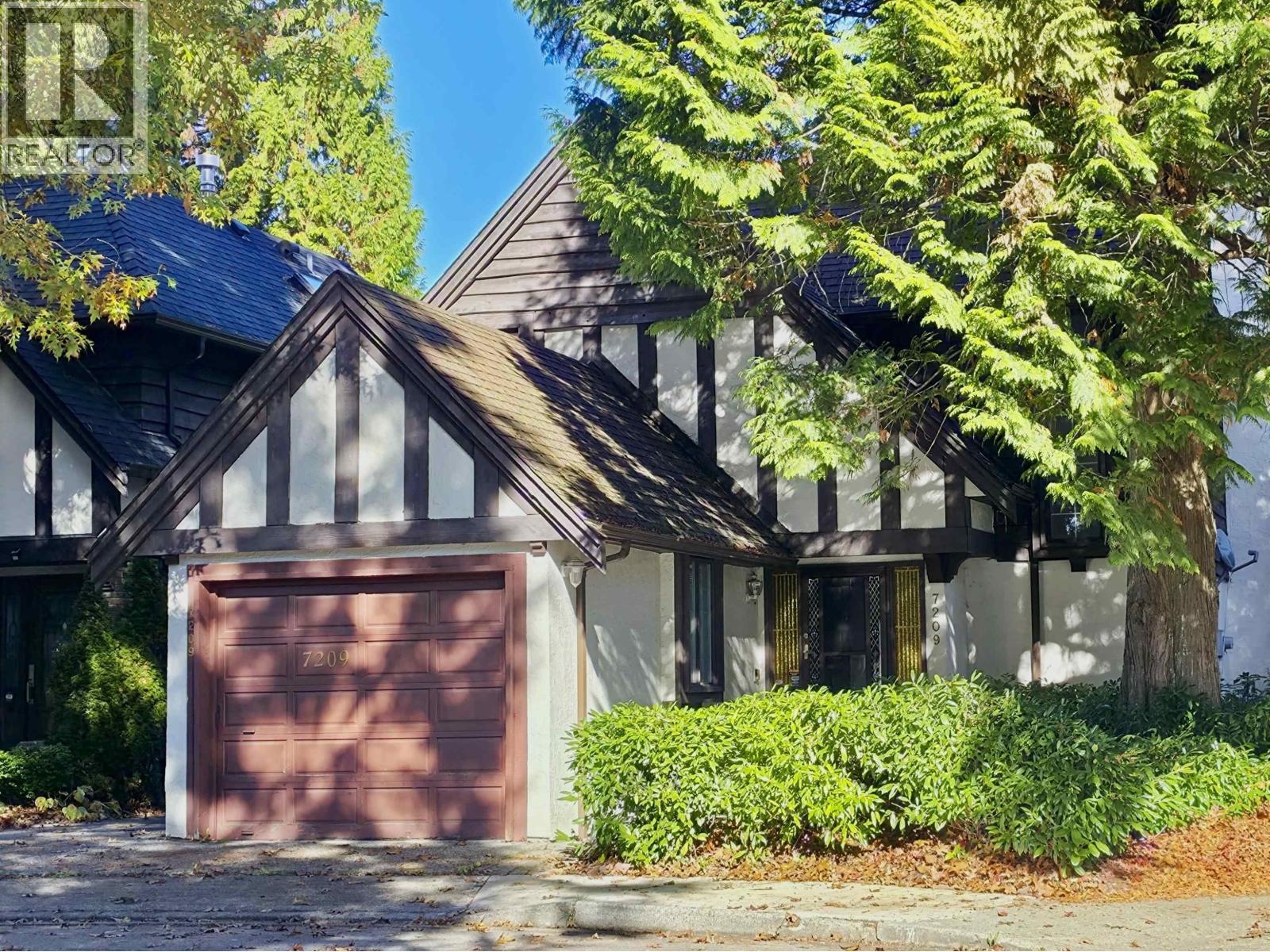Photo of 7209 BRIDLEWOOD COURT 31