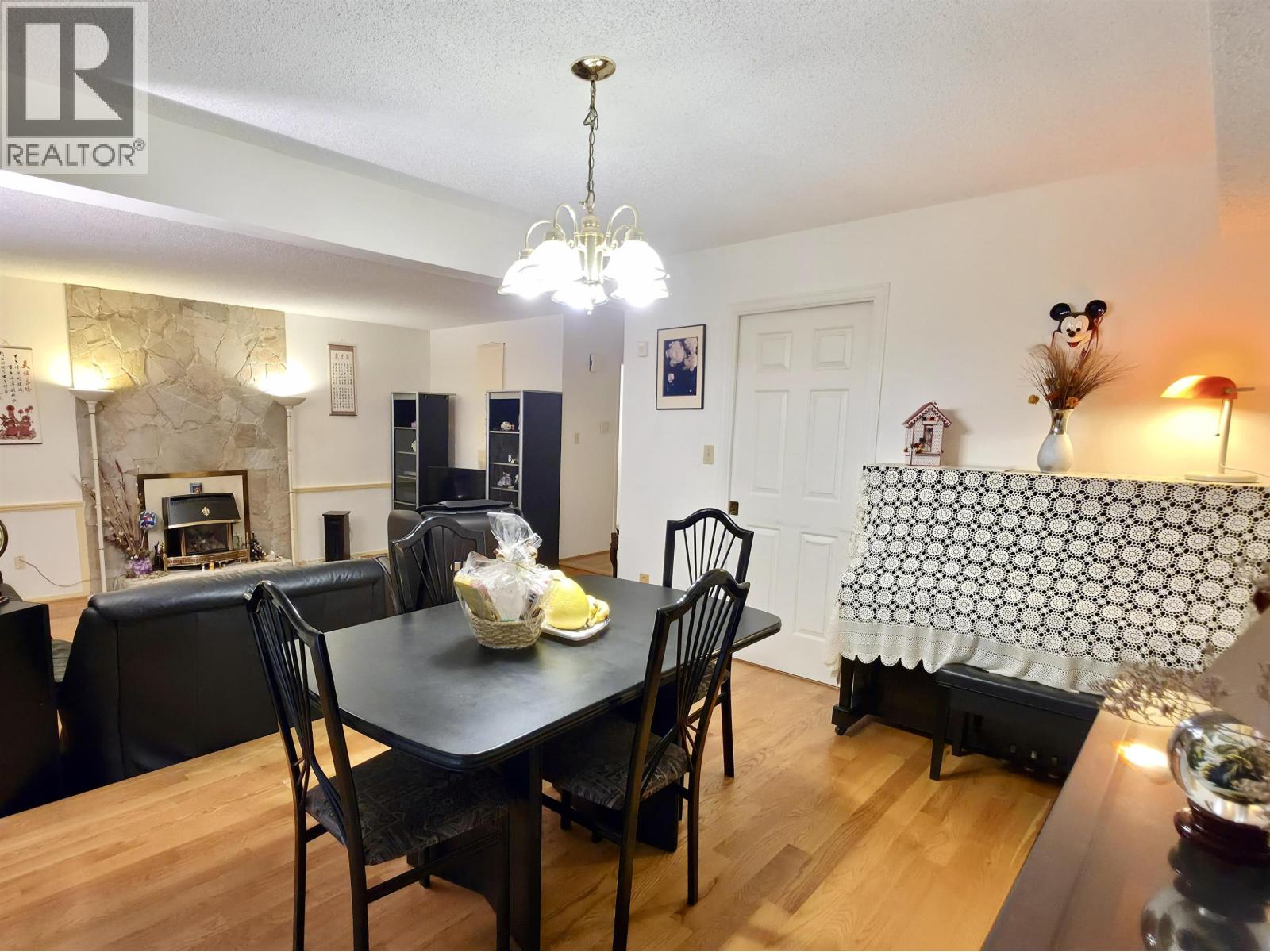 Photo of 7209 BRIDLEWOOD COURT 21