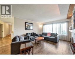 5460 Meadedale Drive, Burnaby, BC V5B2E8 Photo 11