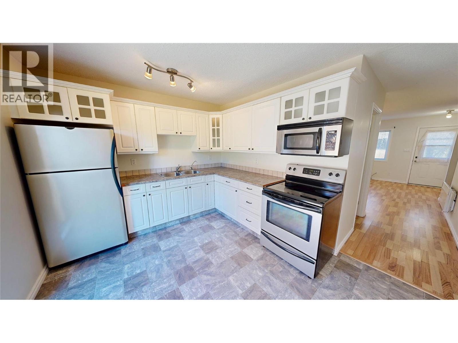 5775 COLUMBIA Road - 9