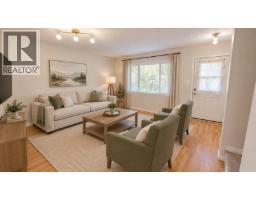 5775 Columbia Road, Edgewater, BC V0A1E0 Photo 7
