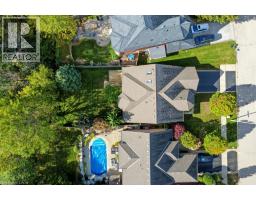 172 Valmont Court, Ancaster, ON L9G5A1 Photo 14