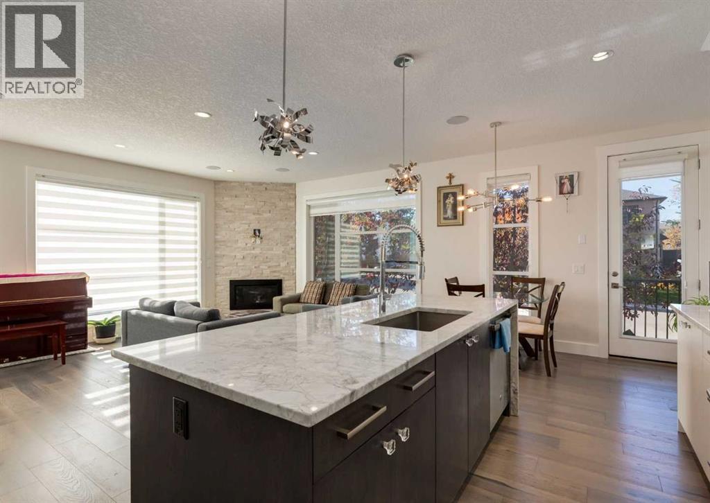 2790 19 Avenue SW - photo 12