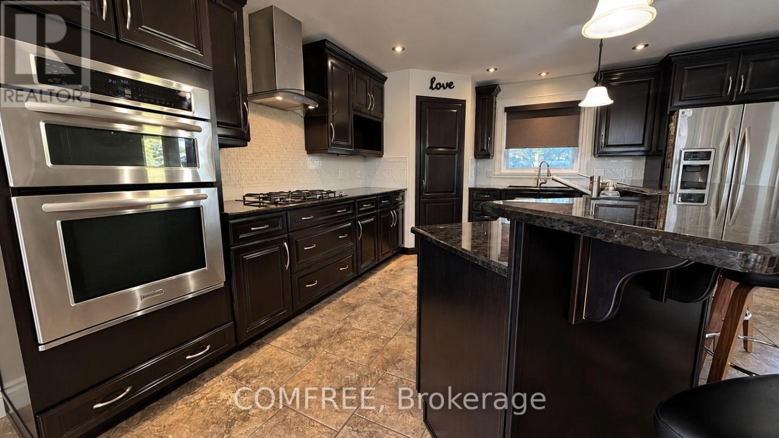 8 Marshwoods Boulevard — photo 11