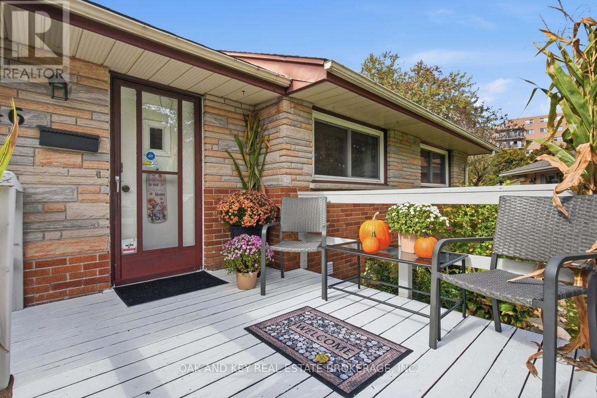 446 SCENIC DRIVE, London South (South J) — photo 8