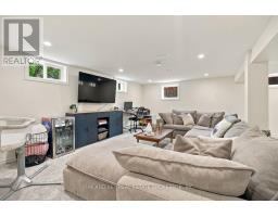 446 Scenic Drive, London South, ON N5Z3A8 Photo 36