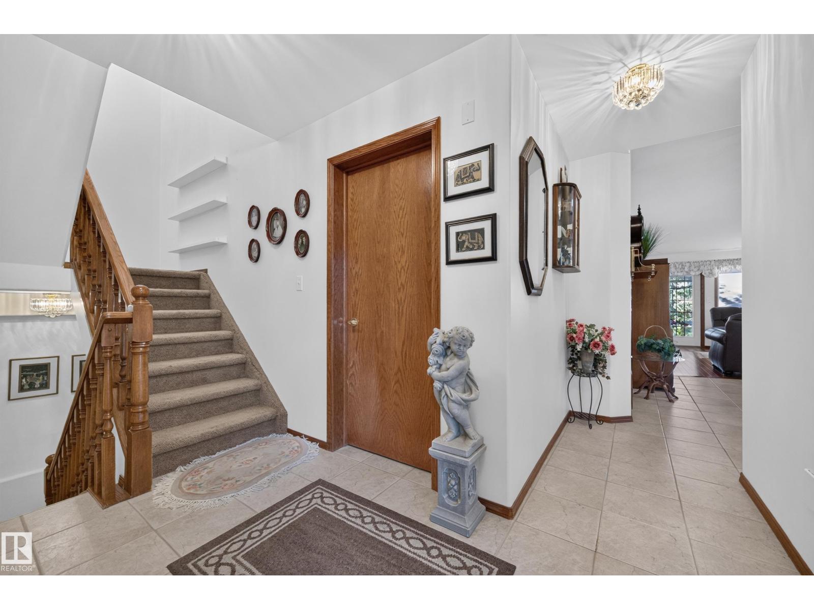 #20 65 Cranford Drive, photo 3