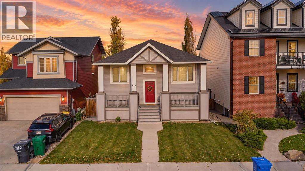 Photo of 454 Twinriver Road W, Lethbridge