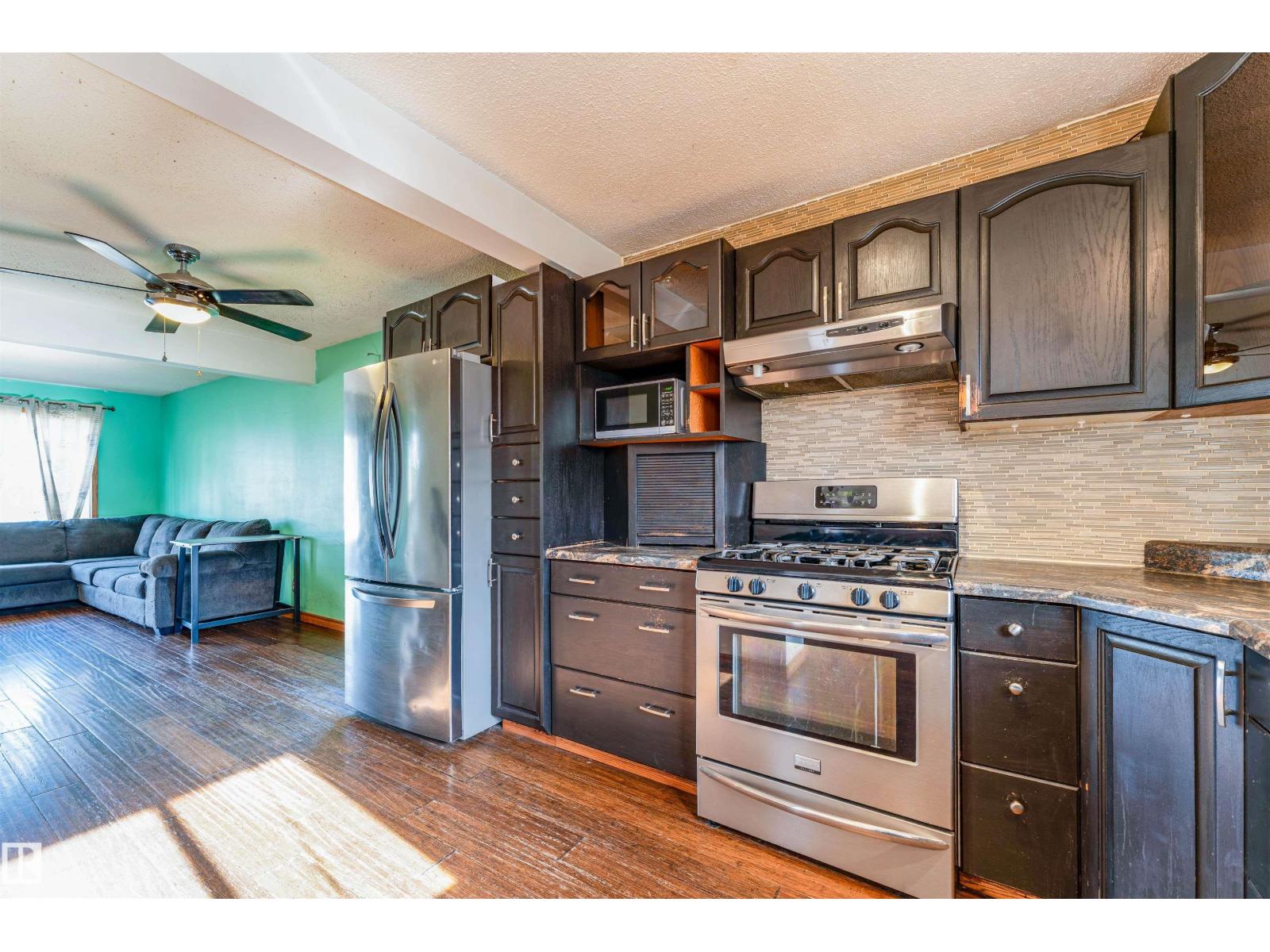 113 Greenwood Drive, photo 6
