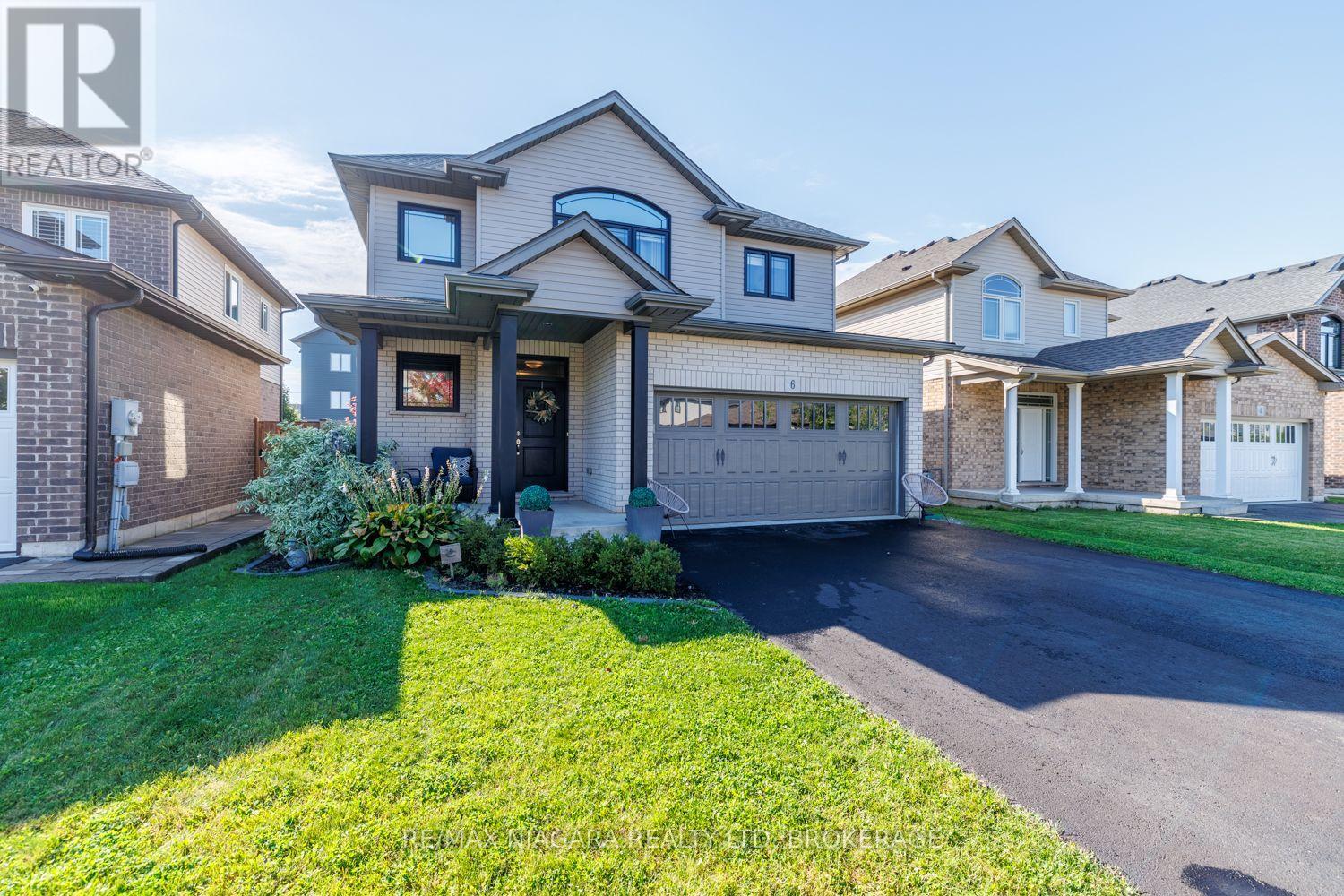 6 BERGENSTEIN CRESCENT, Pelham (Fonthill)