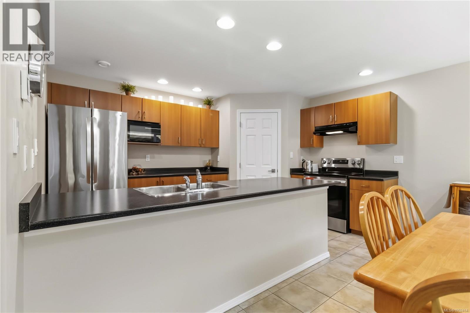  6711 Nott Place, Sooke