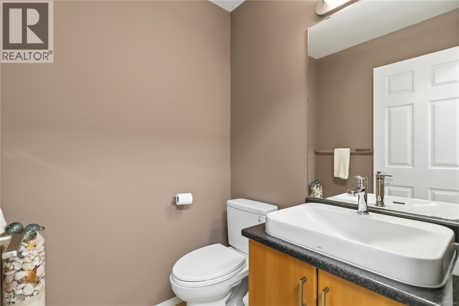  6711 Nott Place, Sooke