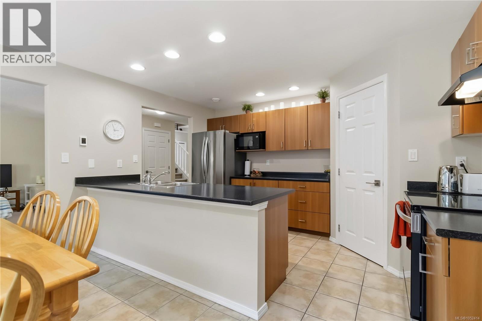  6711 Nott Place, Sooke
