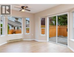 Living room - 63 2070 Amelia Ave, Sidney, BC V8L4X6 Photo 8