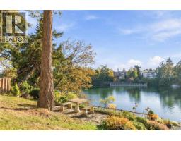 204 69 Gorge Rd W, Saanich, BC V9A1L9 Photo 35