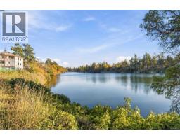204 69 Gorge Rd W, Saanich, BC V9A1L9 Photo 38