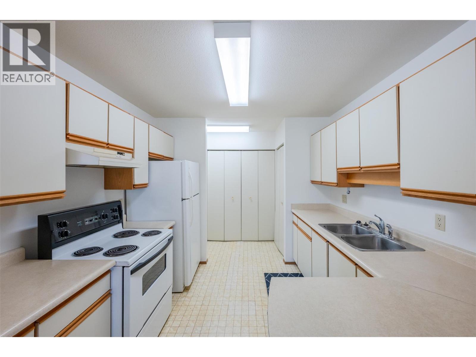 232 Kinney Avenue Unit# 105, Penticton