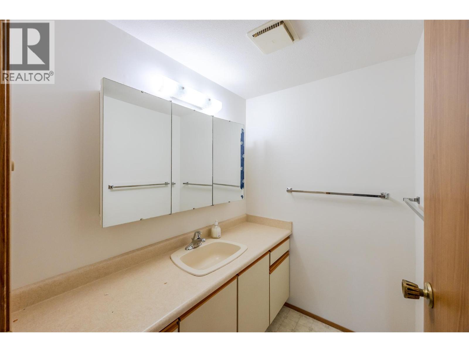 232 Kinney Avenue Unit# 105, Penticton