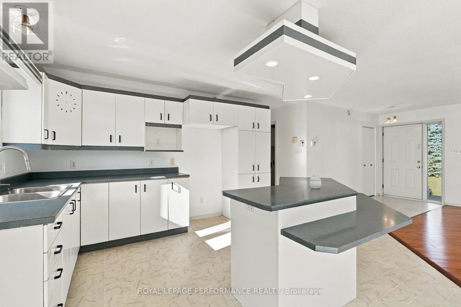 2761 RITCHANCE ROAD, Alfred and Plantagenet — photo 8