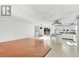 Family room - 2761 Ritchance Road, Alfred And Plantagenet, ON K0B1A0 Photo 6