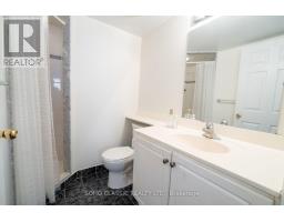 809 - 1700 Eglinton Avenue E, Toronto, ON M4A2X4 Photo 13