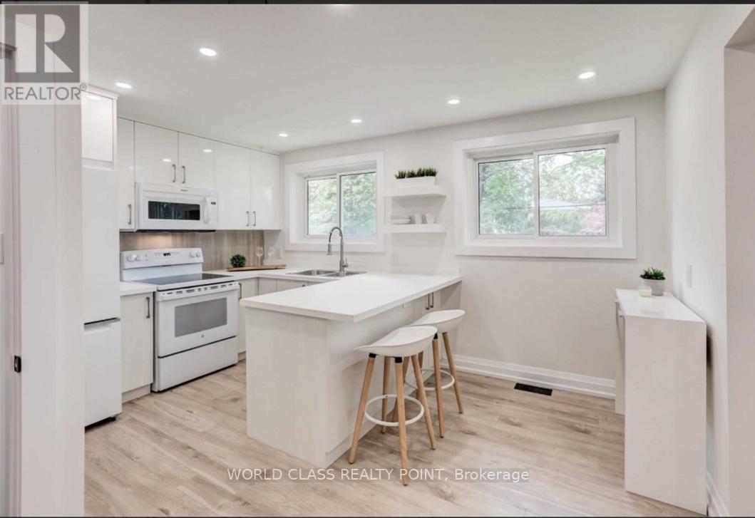 31 GROVE PARK CRESCENT, Toronto (Don Valley Village) — photo 4