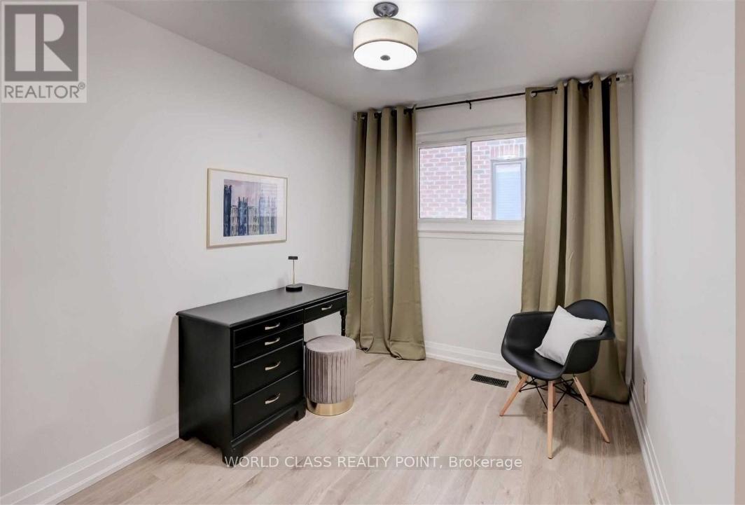 31 GROVE PARK CRESCENT, Toronto (Don Valley Village) — photo 9